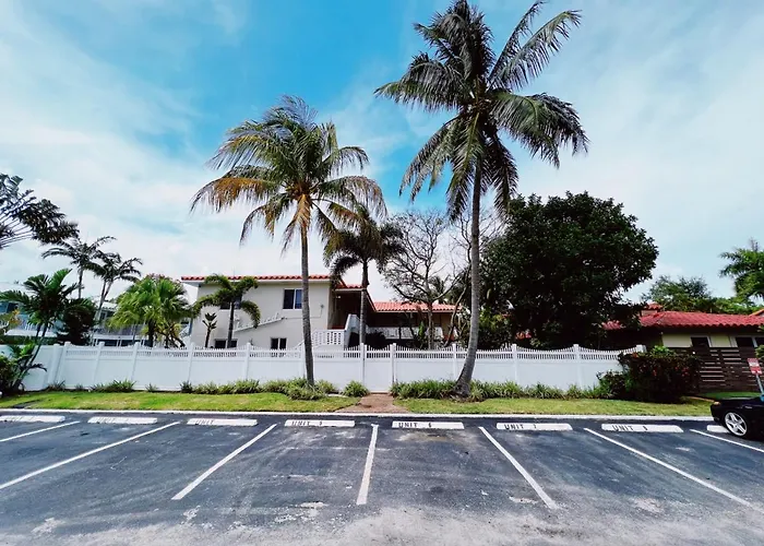 The Leeward Apartments By Lowkl